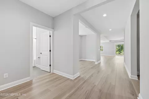 Entry Way - 85 Nightfall Ct, Saint Augustine, FL 32095 photo 4 of 10