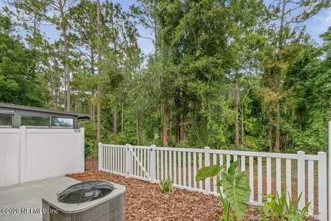 Exterior - 742 Ginger Mill Dr, Saint Johns, FL 32259 photo 4 of 7