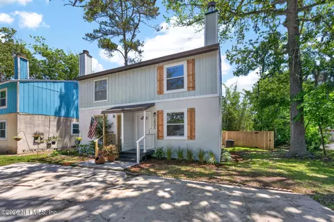 2005 Florida Blvd, Neptune Beach, FL 32266