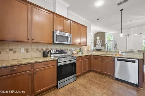 Kitchen - 5187 Farm Creek Rd, Saint Augustine, FL 32092 photo 2 of 2