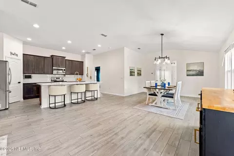 Entry Way - 66132 Edgewater Dr, Yulee, FL 32097 photo 3 of 4