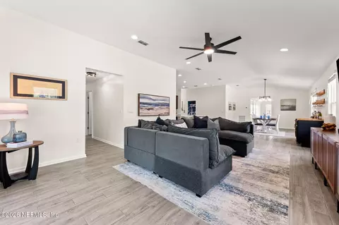 Entry Way - 66132 Edgewater Dr, Yulee, FL 32097 photo 4 of 4