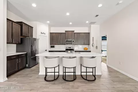 Kitchen - 66132 Edgewater Dr, Yulee, FL 32097 photo 1 of 4
