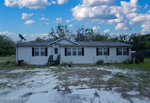 136 Short Pine Rd, Hawthorne, FL 32640
