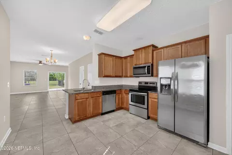 Entry Way - 461 Servia Dr, Saint Johns, FL 32259 photo 2 of 5