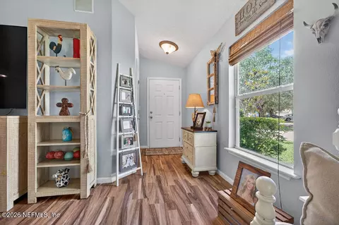 Entry Way - 504 Knolle Ct, Saint Augustine, FL 32092 photo 1 of 1