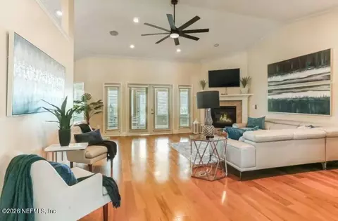Living - 3820 Myrtle St, Saint Augustine, FL 32084 photo 1 of 1