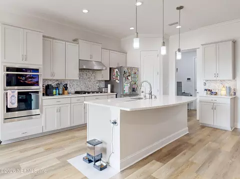 Kitchen - 39 Stansbury Ln, Saint Augustine, FL 32092 photo 3 of 4