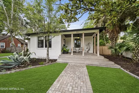 1063 S Shores Rd, Jacksonville, FL 32207