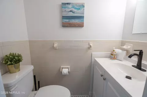 Bath - 108 E St #A B, Saint Augustine Beach, FL 32080 photo 2 of 3