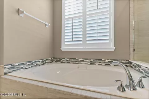 Bath - 841 Ifield Rd, Saint Augustine, FL 32095 photo 3 of 6