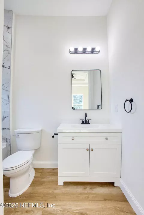 Bath - 75782 Edwards Rd, Yulee, FL 32097 photo 6 of 11