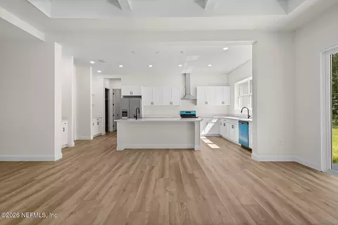 Living - 75782 Edwards Rd, Yulee, FL 32097 photo 2 of 5