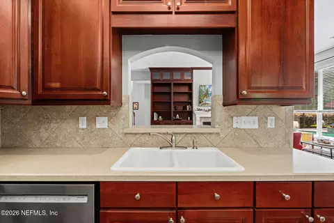 Kitchen - 212 Twining Trce, Saint Johns, FL 32259 photo 3 of 3