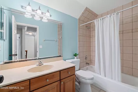 Bath - 212 Twining Trce, Saint Johns, FL 32259 photo 4 of 4