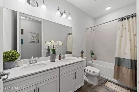 Bath - 100 Leclerc Ct, Saint Augustine, FL 32095 photo 4 of 4