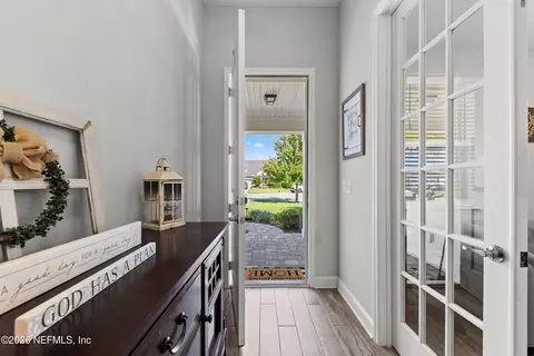 Entry Way - 100 Leclerc Ct, Saint Augustine, FL 32095 photo 1 of 2