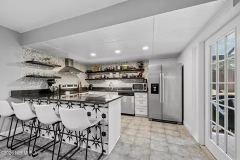 10439 Bigtree Cir W, Jacksonville, FL 32257