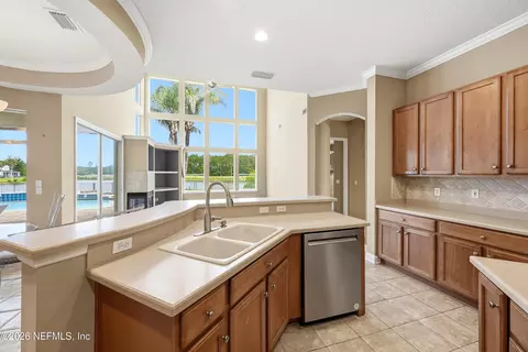 Kitchen - 237 S Hampton Club Way, Saint Augustine, FL 32092 photo 4 of 10