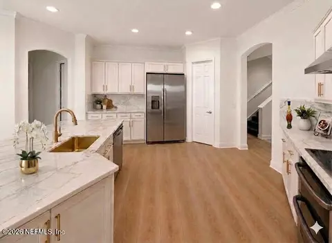 Kitchen - 237 S Hampton Club Way, Saint Augustine, FL 32092 photo 3 of 4