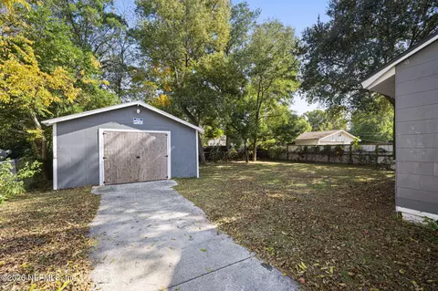 Exterior - 1405 Melson Ave, Jacksonville, FL 32254 photo 4 of 4