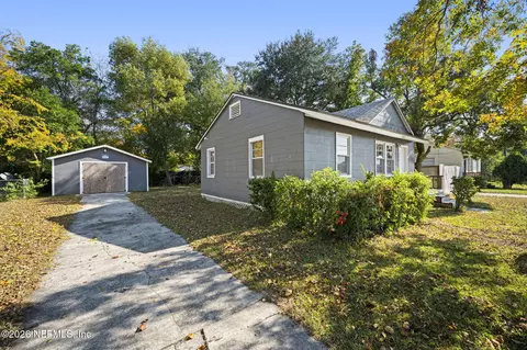 Exterior - 1405 Melson Ave, Jacksonville, FL 32254 photo 1 of 4