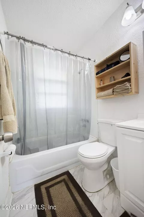 Bath - 1405 Melson Ave, Jacksonville, FL 32254 photo 1 of 1