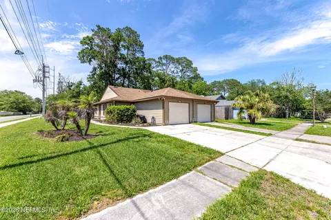 3801 Windridge Ct, Jacksonville, FL 32257