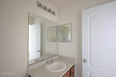 Bath - 145 Whitland Way, Saint Augustine, FL 32086 photo 2 of 3