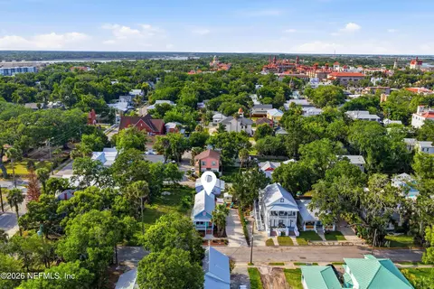 View/Area - 94 Park Pl, Saint Augustine, FL 32084 photo 2 of 8