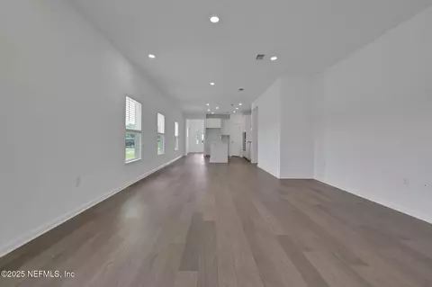 Living - 674 Farmfield Dr, Saint Augustine, FL 32092 photo 1 of 6