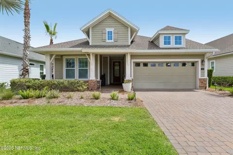 122 Pine Manor Dr, Jacksonville, FL 32256