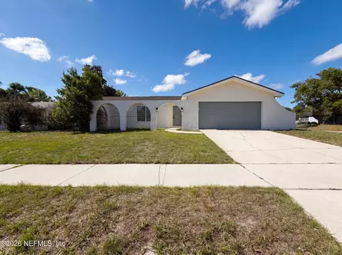 8351 Kipling Ct, Jacksonville, FL 32244