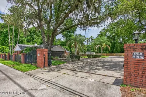 2523 Belfort Rd, Jacksonville, FL 32216
