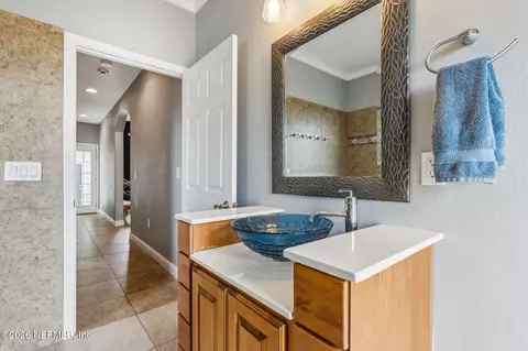 Bath - 96266 Dowling Dr, Yulee, FL 32097 photo 9 of 13