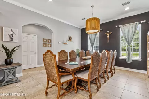 Dining - 96266 Dowling Dr, Yulee, FL 32097 photo 1 of 3