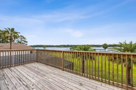 Exterior - 96266 Dowling Dr, Yulee, FL 32097 photo 3 of 18