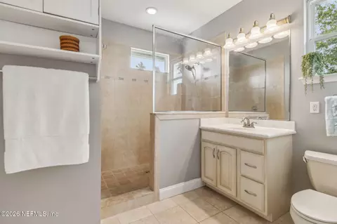 Bath - 96266 Dowling Dr, Yulee, FL 32097 photo 11 of 13