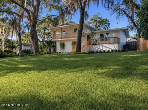 11643 Francis Drake Dr, Jacksonville, FL 32225