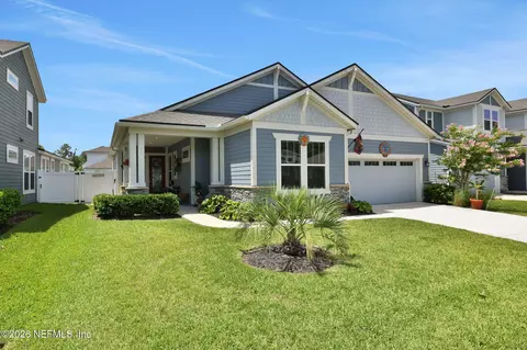 230 Oak Shadow Pl, Saint Johns, FL 32259