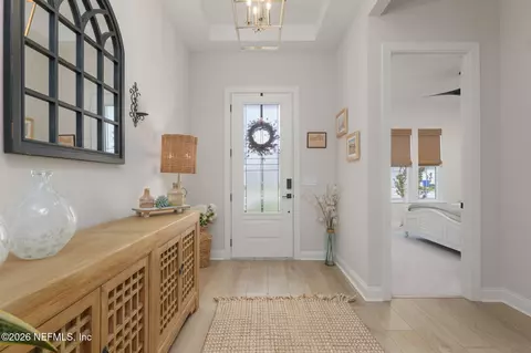 Entry Way - 431 Pine Leaf Dr, Saint Augustine, FL 32092 photo 2 of 7