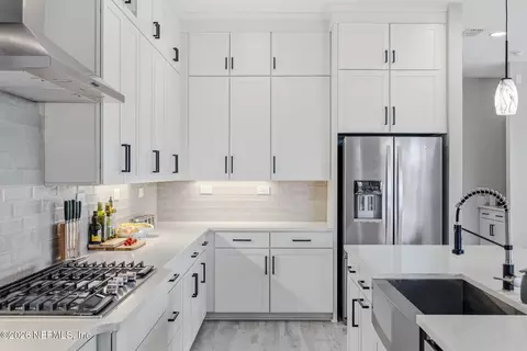 Kitchen - 45 Rum Runner Way, Saint Johns, FL 32259 photo 5 of 10