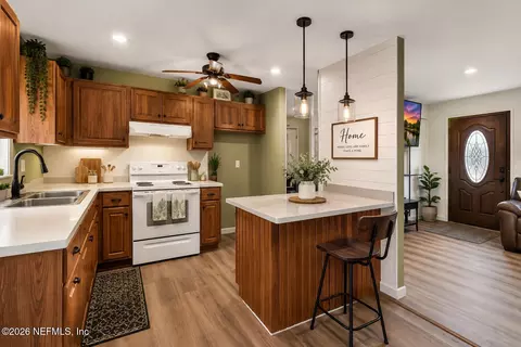 Kitchen - 7370 Woodward Rd, Saint Augustine, FL 32092 photo 1 of 8