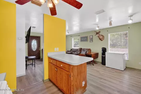 Kitchen - 7370 Woodward Rd, Saint Augustine, FL 32092 photo 4 of 7