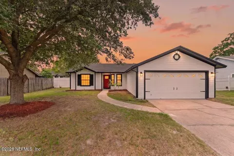 640 Radnor Ln, Jacksonville, FL 32221