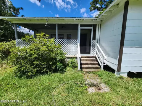 3049 Harbison St, Jacksonville, FL 32218
