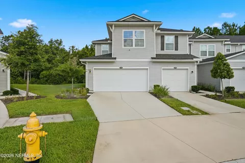 11987 Calvesta St, Jacksonville, FL 32256