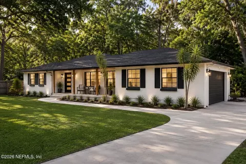 2867 Scott Cir, Jacksonville, FL 32223