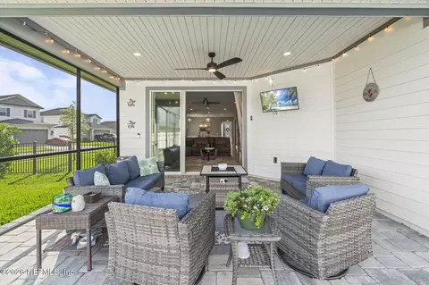 Exterior - 18 Tarbert Ln, Saint Augustine, FL 32092 photo 5 of 16