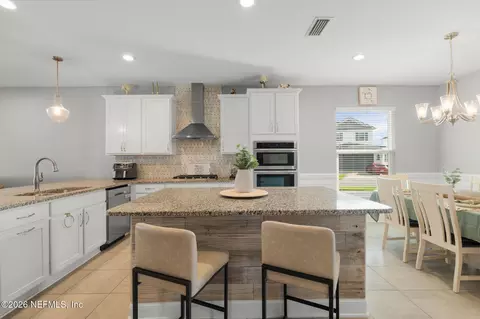 Kitchen - 18 Tarbert Ln, Saint Augustine, FL 32092 photo 3 of 5